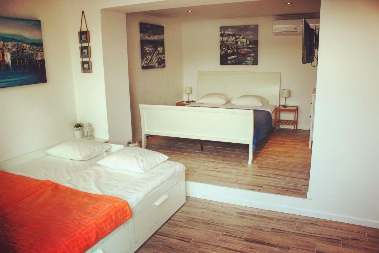 O Sole Apartment With Private Beach Donji Okrug  Exterior photo